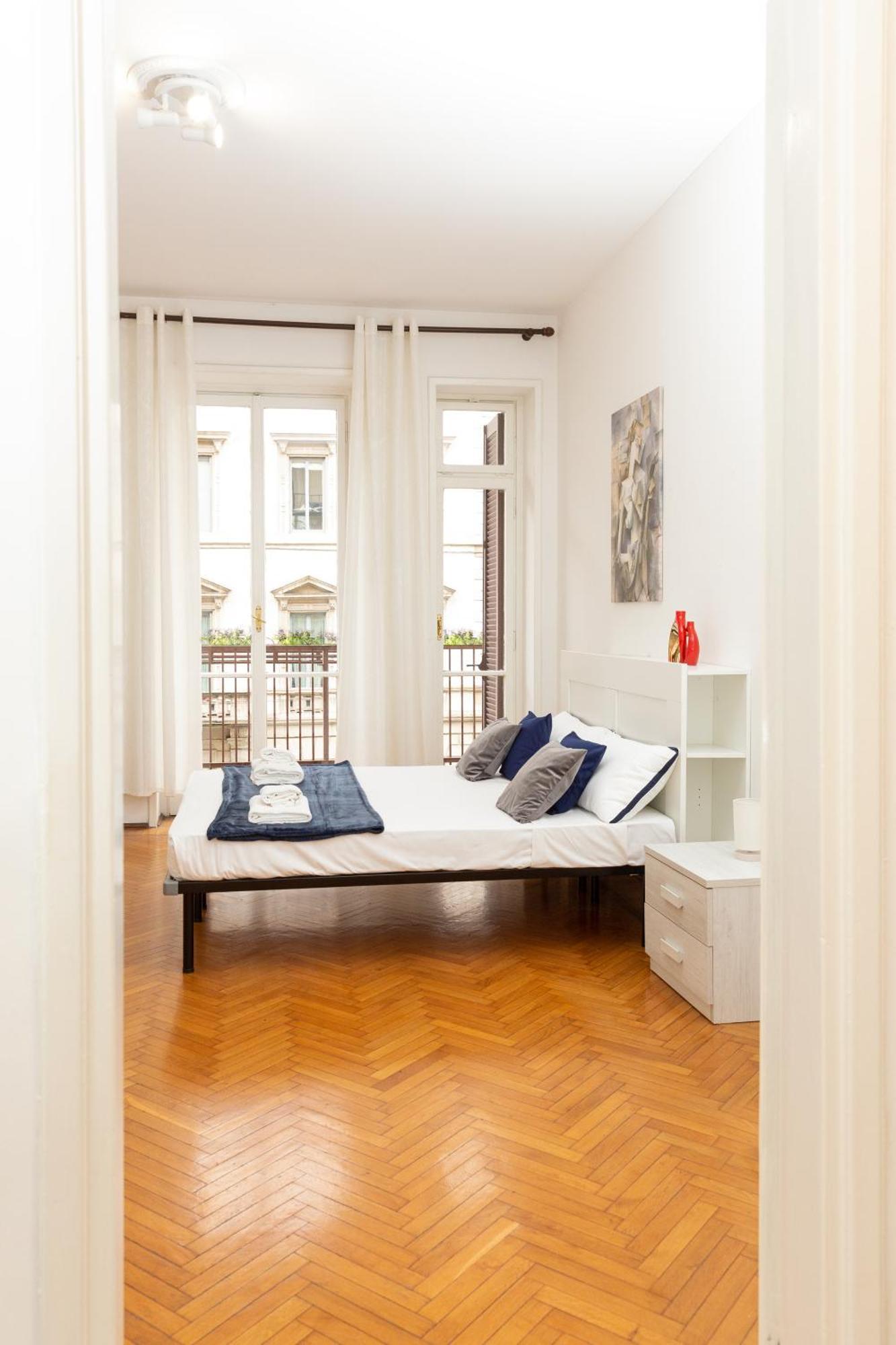 Picasso - Spacious Exclusive Apartment Milan Extérieur photo